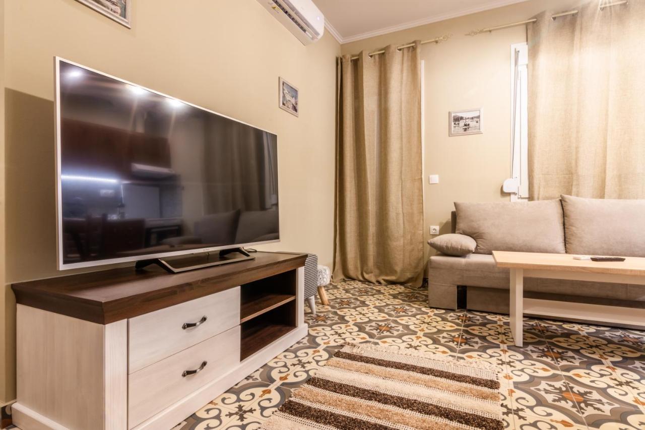 Goutadika Apartment ลีเมนาส ภายนอก รูปภาพ